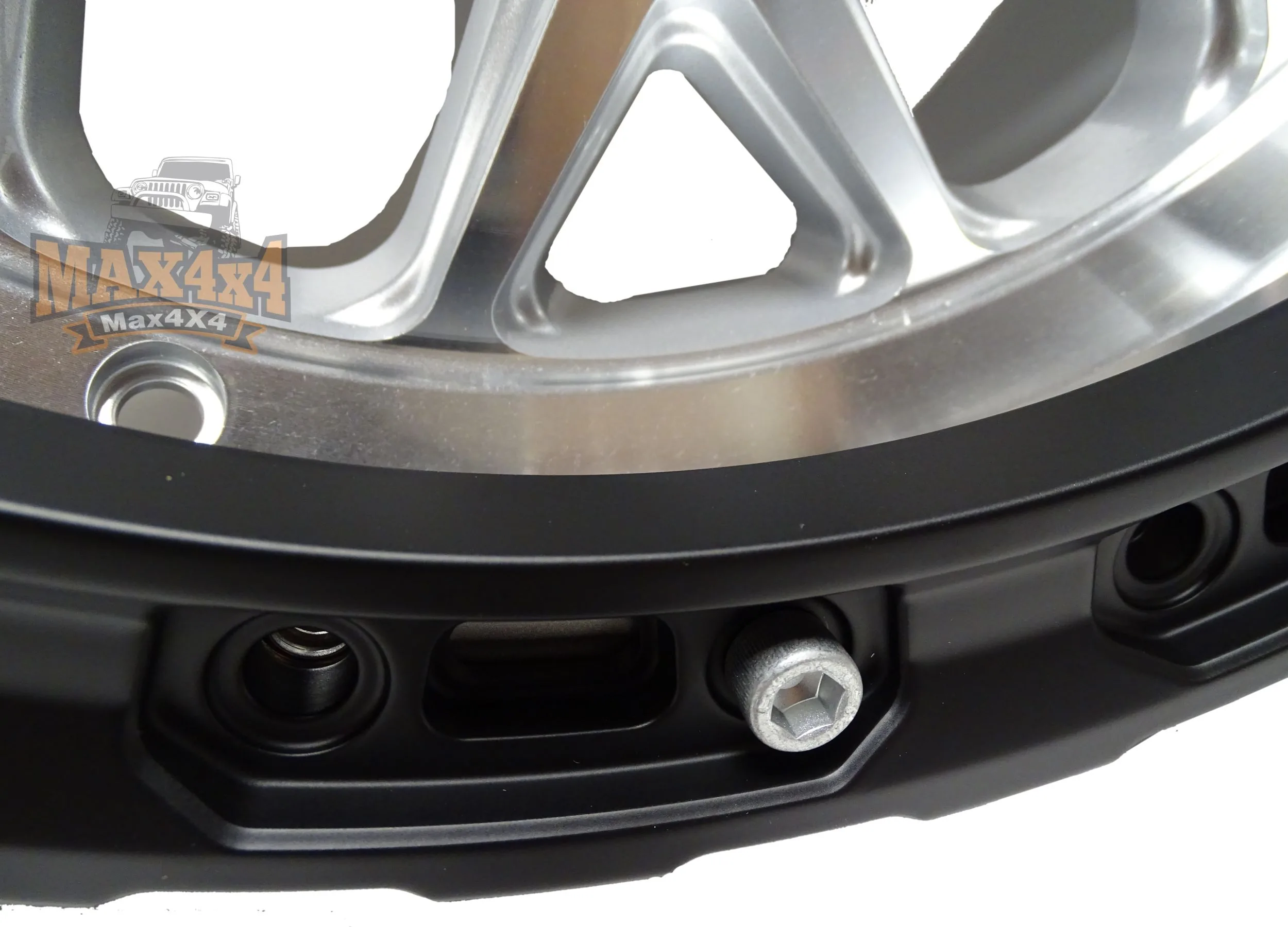 FELGA ALUMINOWA 6/139,7 ET-30 17×8 PATROL BEADLOCK