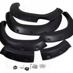nadkola_hilux_snff031-01.jpg POSZERZENIA LLDPE TOYOTA HILUX REVO 2015+ (22mm)