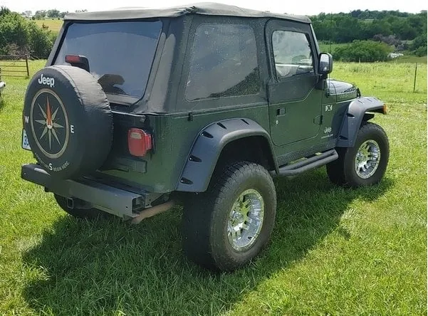 POSZERZENIA NADKOLI / FENDERY / LLDPE – JEEP WRANGLER TJ (1997-2006)