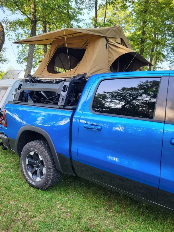 NAMIOT DACHOWY 4×4 z przedsionkiem SAMOCHODOWY 140 Olivka