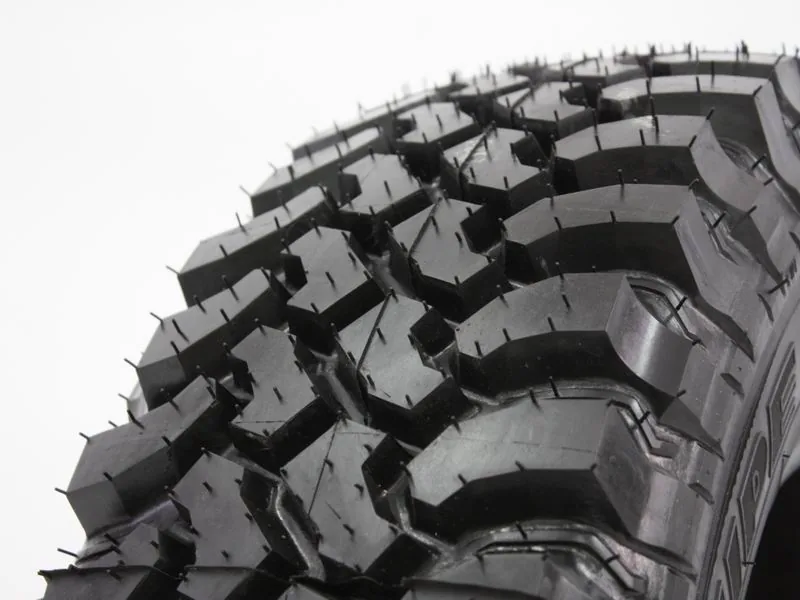 OPONA TERENOWA 4X4 235/75R15 DAKAR BFGOODRICH MT