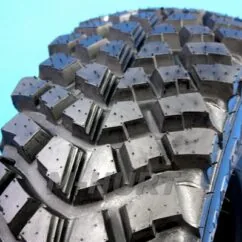 OPONA TERENOWA 4X4 195/80R15 SAHARA