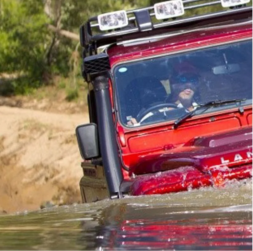 SNORKEL WLOT POWIETRZA DEFENDER TD5 2,4 PUMA