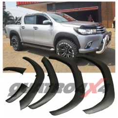 Nadkola TOYOTA HILUX REVO (2015+) 4-drzwi poszerzenia