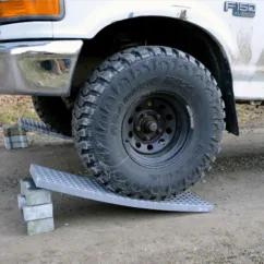 trapy_kevlarowe_szare_-01.png KEVLAROWE TRAPY HD 2500kg 4WD 101x29x4cm