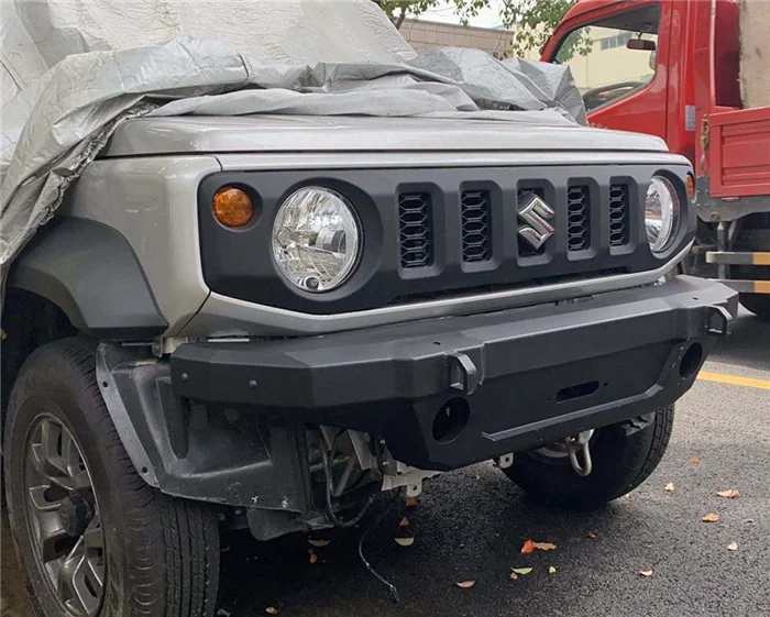 ZDERZAK PRZEDNI JIMNY 2017> ALUMINIOWY 145X37X27CM WAGA 25KG.