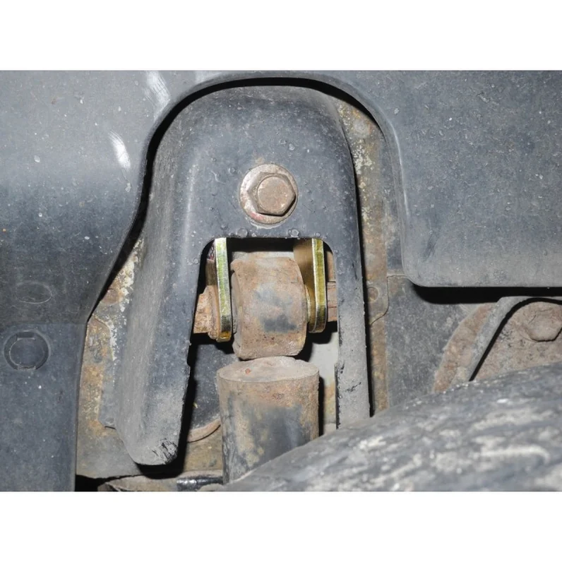 Lift zawieszenia 4cm Suzuki Grand Vitara II (+dystanse poduszek przednich)