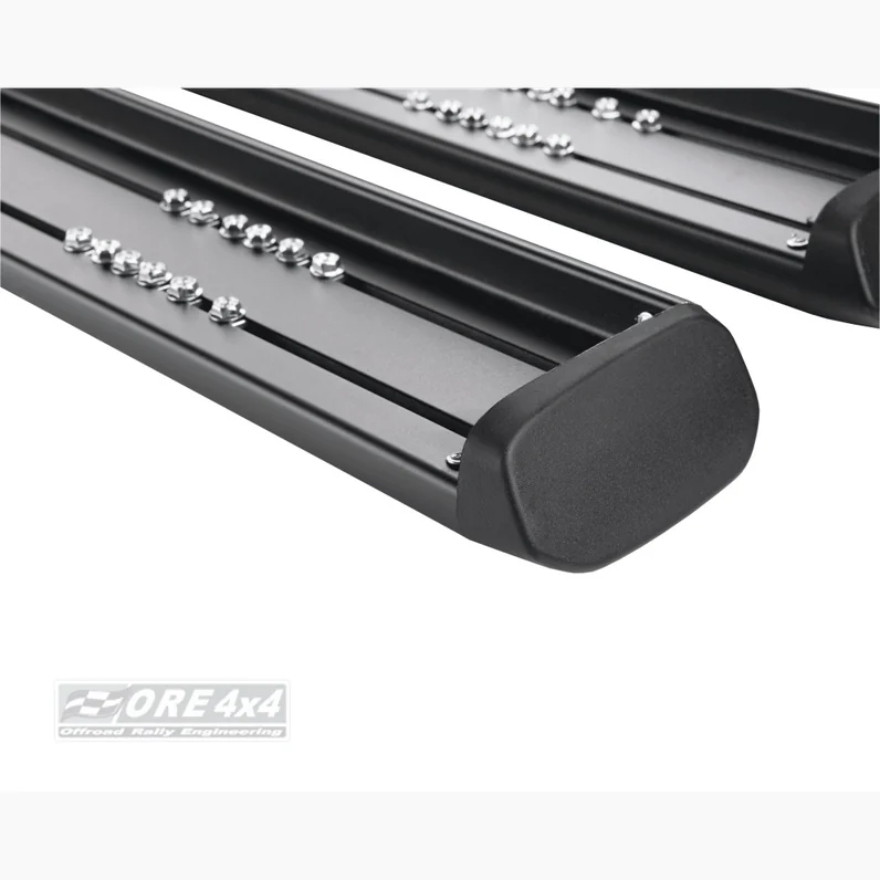 Boczne progi / stopnie boczne do Jeep Wrangler JK 2007–2018